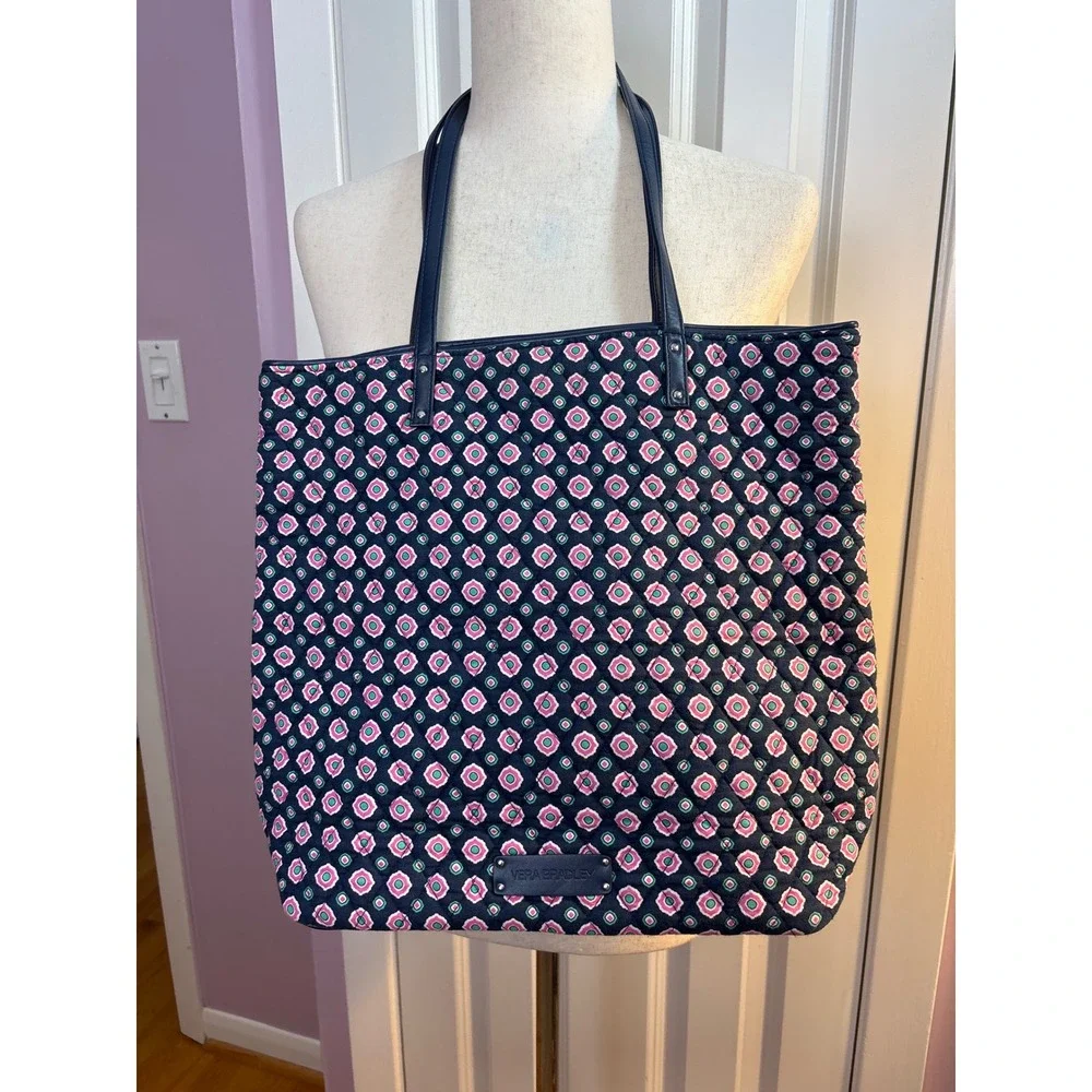 Vera Bradley Quilted Tote Bag Navy Pink Geometric Floral Paisley Interior